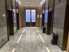 -泓历皇朝酒店(东亭店)