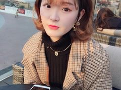 -UNI UNI(环亚凯瑟琳店)