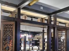 -野山舂·贵州现舂酸汤牛肉(民生路店)