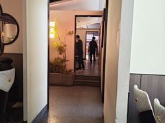 -鸽子侯·家宴·平价海鲜(市图书馆店)