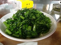 -芦茨金富饭庄·25年老字号·专做稻草鸡