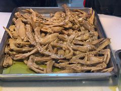 -王浩儿纪六孃甜皮鸭(乐山总店)