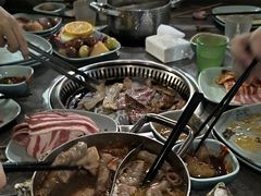 -金滏山烤肉·海鲜·火锅自助餐厅(襄阳万达店)