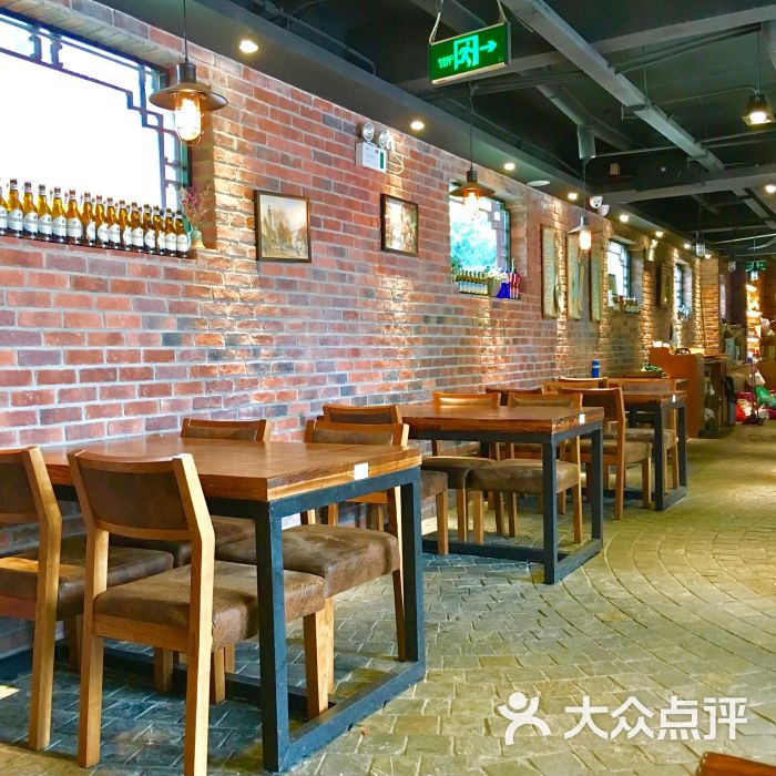 莉迪亚意式休闲餐厅(大明湖店)图片 - 第1张