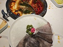 -茅草房·河畔园林火锅