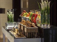 -上海龙之梦万丽酒店