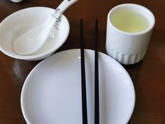 餐具摆设-鸿运酒楼