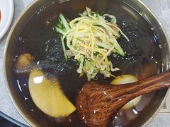 -服务大楼冷面(延大店)