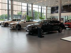 -天津波士信达奔驰4S店(卫津南路店)