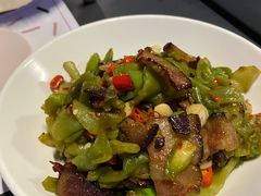 莴笋炒腊肉-渔芙南(三里屯店)