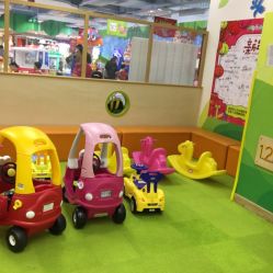 -莫莉幻想儿童乐园(深圳南山欢乐颂店)