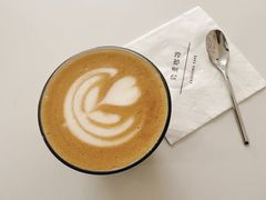 -边渡咖啡烘焙店(昙华林店)