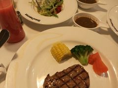 -爱丽丝牛排西餐厅(光谷步行街店)