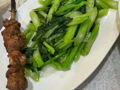 -汗腾格里·风味餐厅(新疆驻京办店)