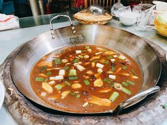 柴锅炖水库鱼-姥家大锅台水库渔家