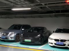 -万象天地（深圳华侨城店）-停车场