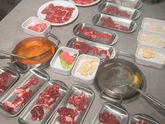 -张哞哞·鲜切牛肉自助火锅(高德置地店)