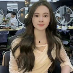 -藤野造型烫染·漂发