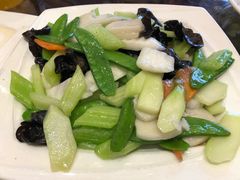 -友鹏海鲜(新宜白大道店)