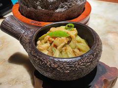 手撕茄子-佬麻雀·新湘菜(东方宝泰店)