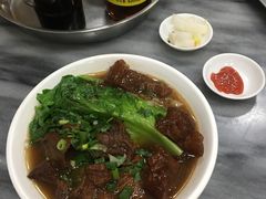 牛腩拼牛筋河粉-珍珍小食店(西华路店)