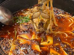 -鸿顺老铁锅美蛙鱼府(解放碑店)