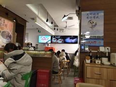 大堂-甲乙饼·北京手工肉饼(西直门凯德茂店)