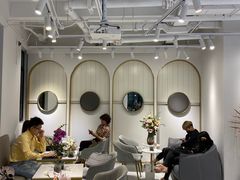 -Fridi Patisserie Cafe