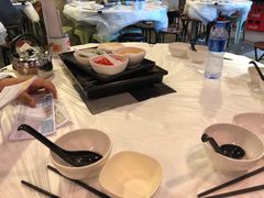 -鲜入围煮花胶鸡海鲜火锅