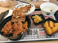 -犟骨头排骨饭•大骨面(弘阳广场店)