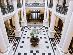 -Salon de Ville浦江汇(上海外滩华尔道夫酒店店)