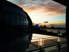 -上海滴水湖皇冠假日酒店