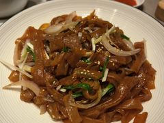 干炒牛河-尚一汤·粤菜海鲜(环球港店)