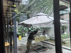 -渝半城经典川粤菜(重庆天地店)