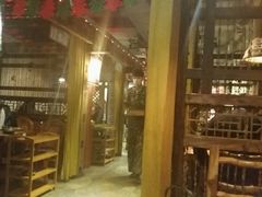 -老牌坊云南鱼豆花火锅(嵩山店)