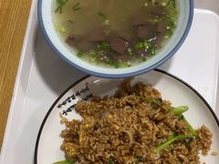 -门庭若市豆浆油条(恒生广场店)