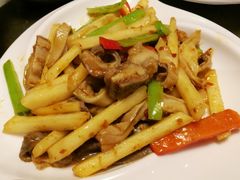 -老广酒楼(樱花店)