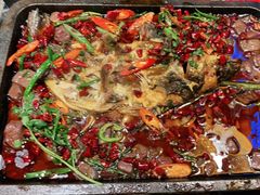 -何师烧烤Pro ·江湖川菜·小龙虾·精酿(太古里旗舰店)