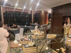 -汇泉王朝大饭店-旋转餐厅(南海路店)