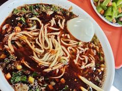 -吾穆勒蓬灰牛肉面·清真(北滨河中路店)
