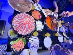 -唯爱KTV聚会餐厅(仙林东城汇店)