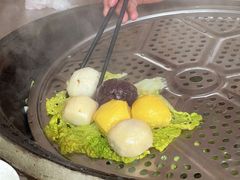 -粘豆包柴火铁锅炖