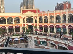 -佛罗伦萨小镇广佛名品奥特莱斯(疏港路店)