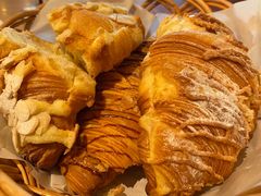-麦田工坊(月湖店)