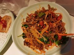 -猪啊牛呀羊啊铜盘烤肉(正大广场店)