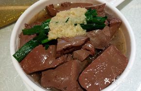 Stir-fried Pig's Blood with Leeks