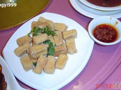 炸臭豆腐-上海老饭店(北京分店)