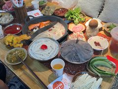 -赵美丽·重庆社区火锅·直营店(火车东站·中豪国际店)