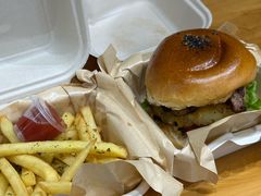 -shark burger·鲨鱼汉堡(交子大道店)