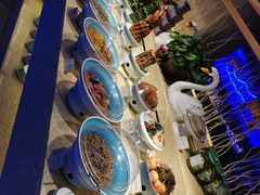 自助取餐区-挂雪铁锅炖大鹅